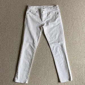 Women's Gap Girlfriend White Jeans - Size 4